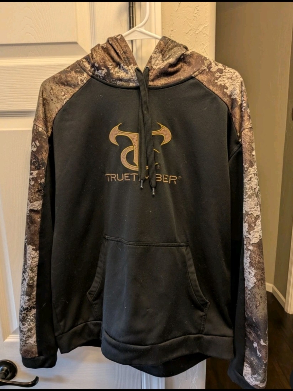 TrueTimber Men’s Black Hooded Pullover with Camo Sleeves
